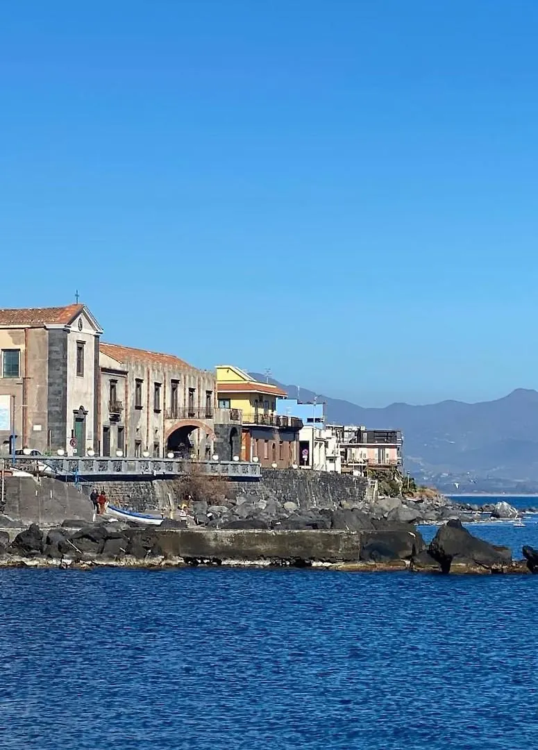 فيلة Charming Beachfront Retreat ريبوسْتو إيطاليا